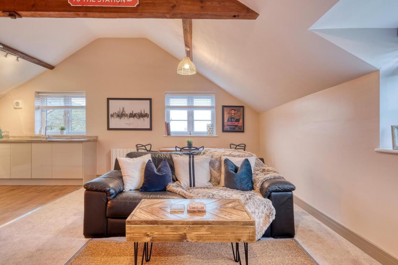 The Station Loft City Centre 1-Bed Apartment Worcester Exterior photo
