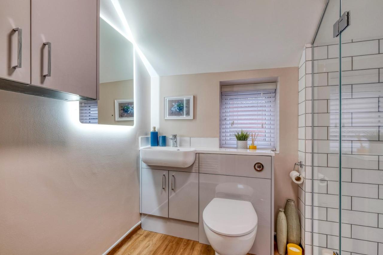 The Station Loft City Centre 1-Bed Apartment Worcester Exterior photo
